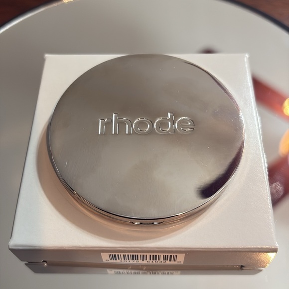 RHODE by Hailey Bieber Silver Compact Mirror - Picture 5 of 7